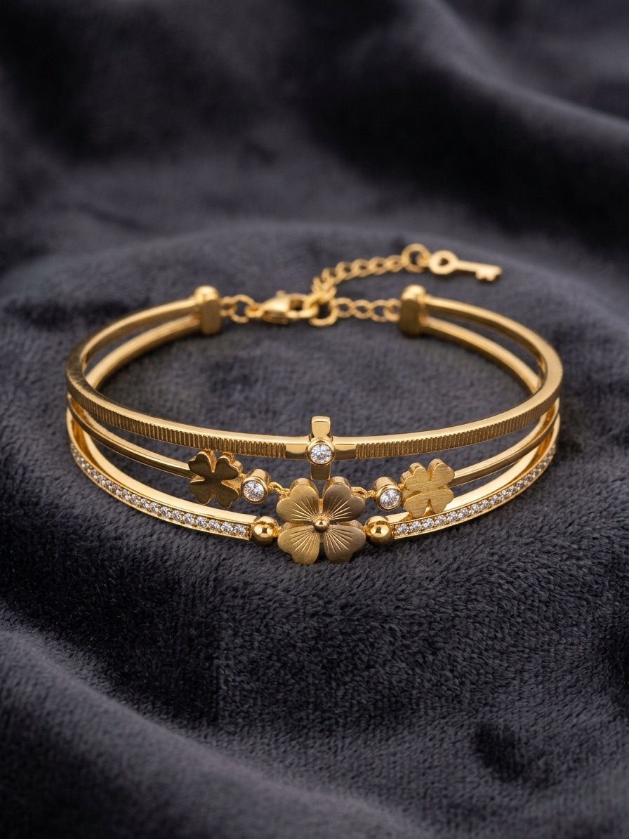 Jonc doré à trois rangs orné de trèfles et de strass — collection Les Éclats